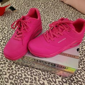 Skechers Street Los Angeles.  UNO Night Shade Hot Pink. Size 9.5
